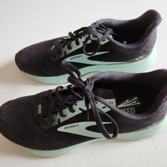 Brooks Launch 8 Running and Workout Sneakers - Picture 5 of 11